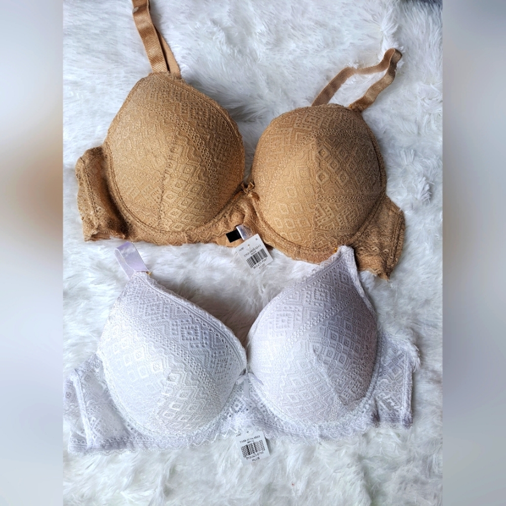 Lace Padded 2Pcs Bras in Tan and White 44C  NWT